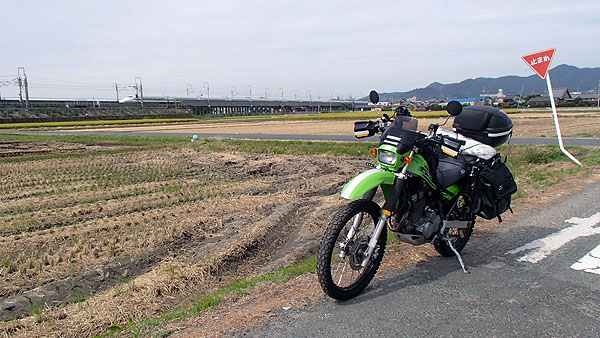 新幹線とスーパーシェルパ